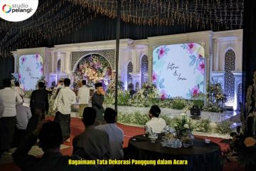 Bagaimana Tata Dekorasi Panggung dalam Acara