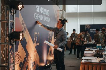 Pentingnya Backdrop yang Sesuai dengan Tema Acara